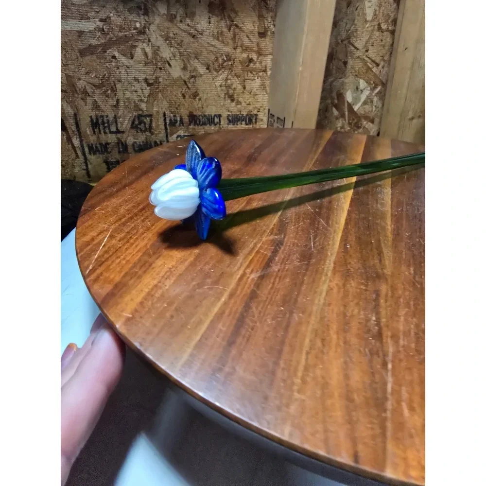 Hand Blown Art Glass Flower Blue White Petals Green Stem 11.5 Inch Decorative